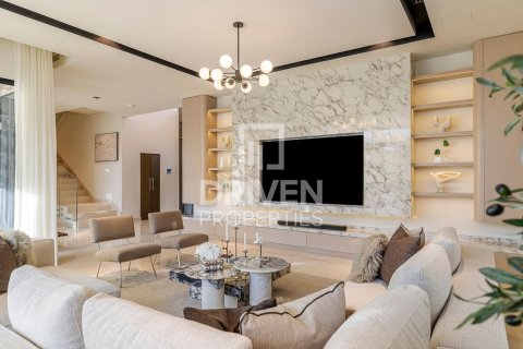 Villa en venta en Dubai Hills Estate, Dubai, EAU 4 dormitorios, 676.71 m2 № 767095 - foto 8