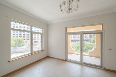 Apartment til salg i Palm Jumeirah, Dubai, UAE 2 soveværelser, 186 kvm № 754350 - foto 14