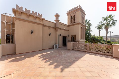 Villa Palm Jumeirah, Dubaijā, AAE 4 istabas, 468.8 m2 Nr. 696950 - attēls 3