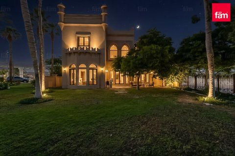 Villa Palm Jumeirah, Dubaijā, AAE 4 istabas, 468.8 m2 Nr. 696950 - attēls 4