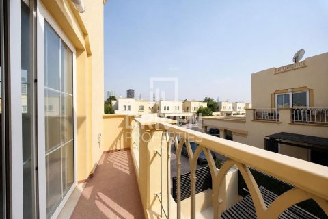 Vilă de închiriat în The Springs, Dubai, EAU 2 dormitoare, 241.08 mp. №745328 - poză 17