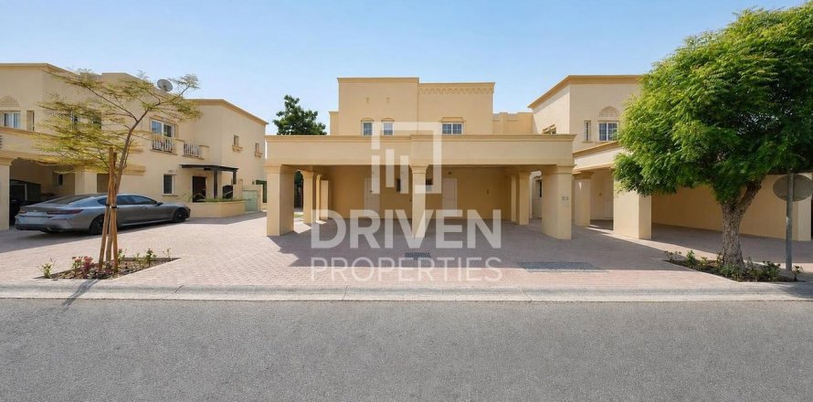 Vilă în The Springs, Dubai, EAU 2 dormitoare, 241.08 mp.  №745328