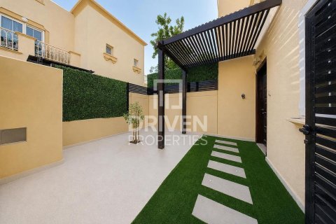 Vilă de închiriat în The Springs, Dubai, EAU 2 dormitoare, 241.08 mp. №745328 - poză 22