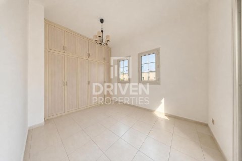 Vilă de închiriat în The Springs, Dubai, EAU 2 dormitoare, 241.08 mp. №745328 - poză 11