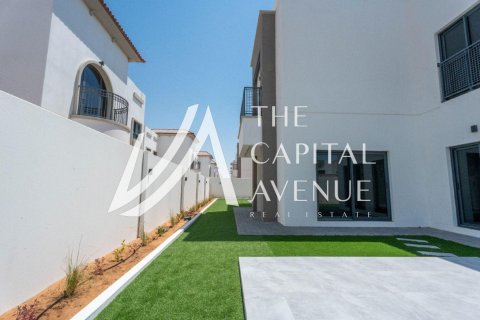 Villa in Al Shamkha, Abu Dhabi, UAE 5 bedrooms, 507.81 sq.m. № 762857 - photo 8