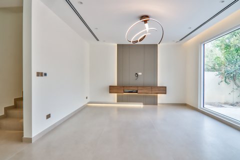 Vila di Meadows, Dubai, UAE 4 bilik tidur, 553.46 meter persegi № 750225 - foto 5