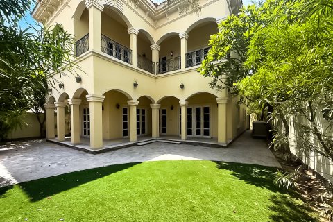 Villa i The Villa, Dubai, UAE 5 sovrum, 463.77 kvm Nr. 750220