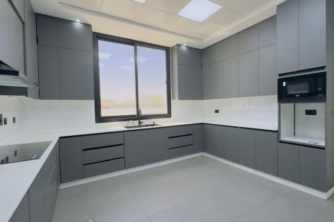 Villa sa Al Barsha, Dubai, UAE 4 silid-tulugan, 1393.55 sq.m. № 750222 - larawan 15