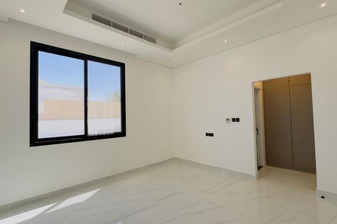 Villa sa Al Barsha, Dubai, UAE 4 silid-tulugan, 1393.55 sq.m. № 750222 - larawan 11