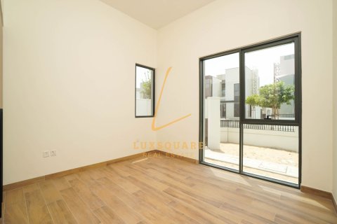 Vila v Al Furjan, Dubai, SAE 4 ložnice, 564 m² Č.: 726987 - fotografie 10