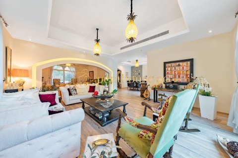 Villa te koop in The Villa, Dubai, VAE 4 slaapkamers, 372 vr.m., nr 665157 - foto 3