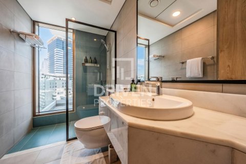 Apartament në Business Bay, Dubai, Emiratet e Bashkuara Arabe 2 dhoma gjumi, 110.18 m2. № 768139 - Foto 12