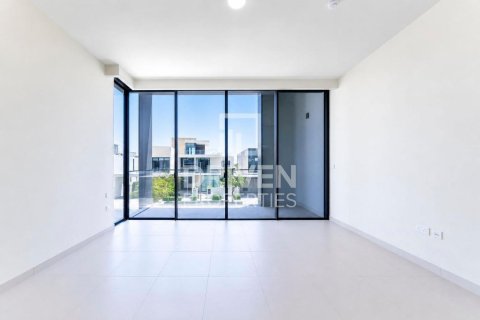 Vila di Dubai Hills Estate, UEA 5 kamar tidur, 666.21 m2 nomor 754193 - foto 18
