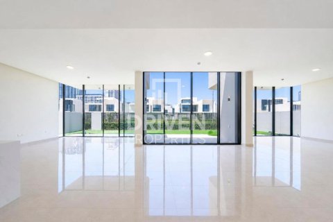 ویلا در Dubai Hills Estate، Dubai ، امارات متحده عربی 5 خوابه ، 666.21 متر مربع.  شماره 754193