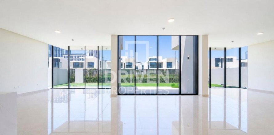 Vila di Dubai Hills Estate, UEA 5 kamar tidur, 666.21 m2 nomor 754193