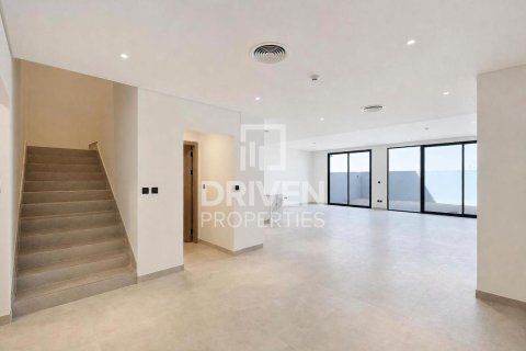 Shtëpi në qytet në Dubai Land, Emiratet e Bashkuara Arabe 3 dhoma gjumi, 232.63 m2. № 754191