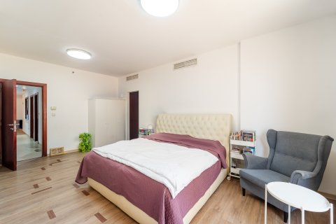 Apartemen di Dubai, UEA 3 kamar tidur, 175 m2 nomor 766094 - foto 8