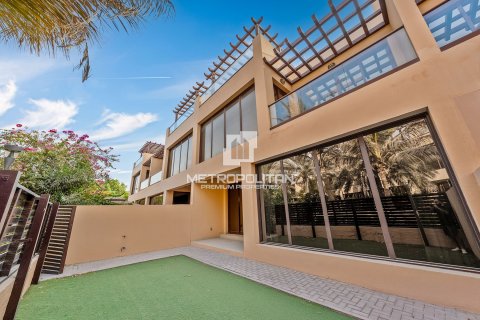 Jumeirah Islands, Dubai, संयुक्त अरब अमीरात में टाउनहाउस, 4 बेडरूम, 337 वर्ग मीटर, संख्या 663970