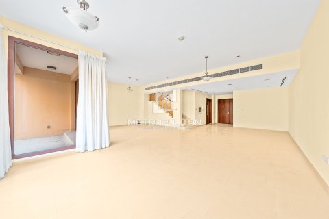 Kamienica na sprzedaż w Jumeirah Islands, Dubai, ZEA 4 sypialnie, 337 mkw., nr 663970 - zdjęcie 4