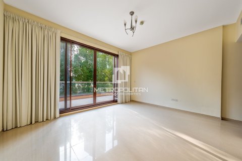 Kamienica na sprzedaż w Jumeirah Islands, Dubai, ZEA 4 sypialnie, 337 mkw., nr 663970 - zdjęcie 16