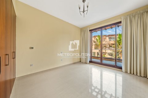 Kamienica na sprzedaż w Jumeirah Islands, Dubai, ZEA 4 sypialnie, 337 mkw., nr 663970 - zdjęcie 11