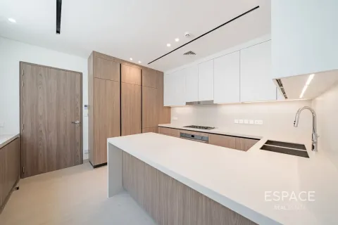 Villa in vendita a Jumeirah Park, Dubai, EAU 5 camere da letto, 555 mq. № 737819 - foto 5