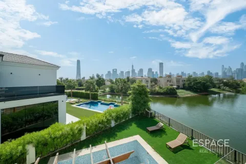 Villa a Jumeirah Islands, Dubai, EAU 5 camere da letto, 520 mq. № 737805