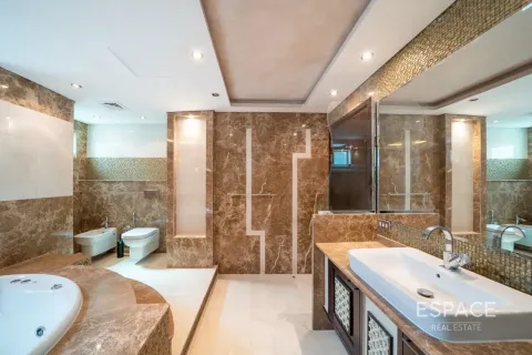 Vila v Jumeirah Islands, Dubai, SAE 5 ložnice, 520 m² Č.: 737805 - fotografie 10