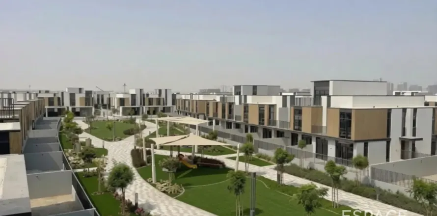 Townhouse i Mudon, Dubai, UAE 3 soveværelser, 206 kvm № 737820