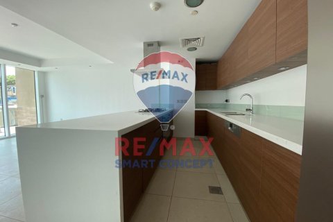 Al Raha Beach, Abu Dhabi, UAE의 임대용 아파트 침실 3개, 241.1제곱미터 번호 517435 - 사진 3