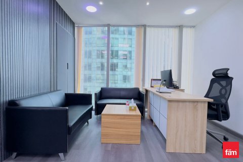 Toimisto Business Bay, Dubai, Arabiemiraatit 90.4 m2 № 706096