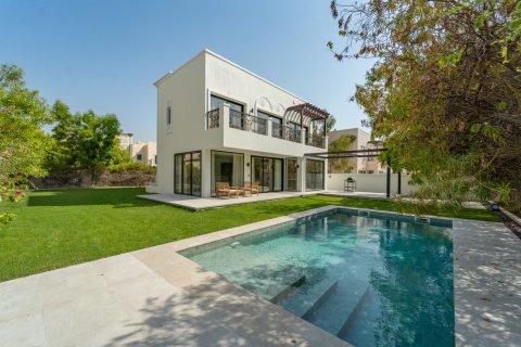 Villa asukohaga Jumeirah Village Triangle, Dubai, AÜE: 5 magamistoaga, 316 m² Nr 766215