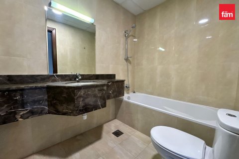 Apartment in Al Furjan, Dubai, UAE 2 bedrooms, 119.1 sq.m. № 727526 - photo 17
