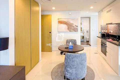 Apartment in Business Bay, Dubai, UAE 45 sq.m. № 730230 - photo 6