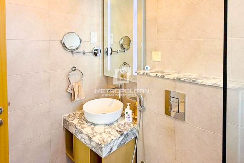 Apartment in Business Bay, Dubai, UAE 45 sq.m. № 730230 - photo 10
