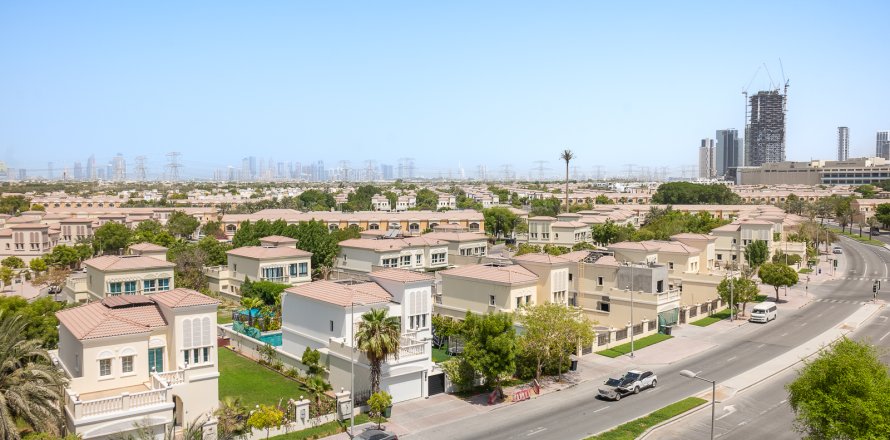 Appartamento a Jumeirah Village Triangle, Dubai, EAU 2 camere da letto, 176 mq. № 766109