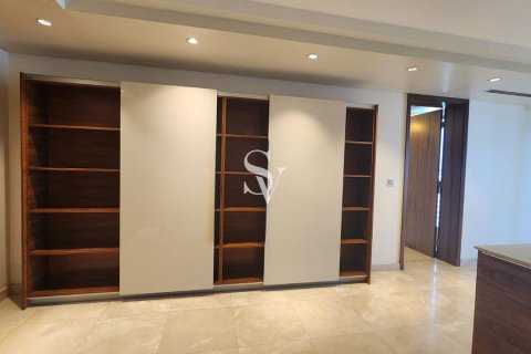 Penthouse in Palm Jumeirah, Dubai, UAE 4 bedrooms, 953 sq.m. № 718851 - photo 13