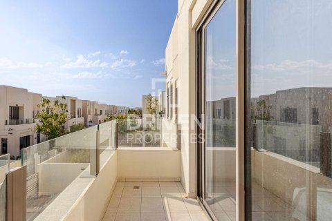 Kaupunkipientalo Reem, Dubai, Arabiemiraatit 4 makuuhuonetta, 214.98 m2 № 765639 - kuva 24