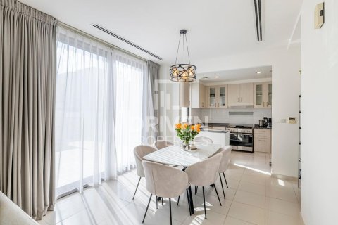 Kaupunkipientalo Reem, Dubai, Arabiemiraatit 4 makuuhuonetta, 214.98 m2 № 765639 - kuva 4