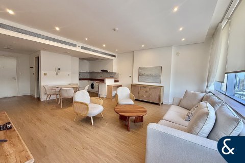Appartamento a DIFC, Dubai, EAU 1 camera da letto, 79 mq. № 698300