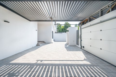 Jumeirah, Dubai, BAE’de kiralık villa 5 yatak odası, 1225.21 m&sup2; No 750415 - fotoğraf 15
