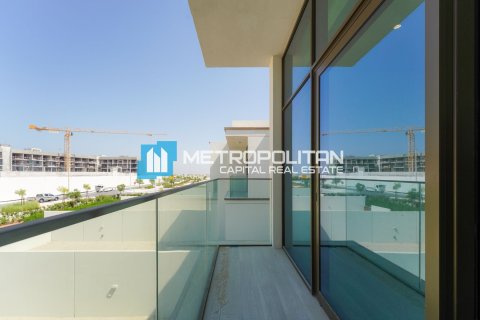 Kuća u nizu u gradu Abu Dhabi, UAE 2 spavaće sobe, 126.6 m2 Br. 687769 - Slika 3