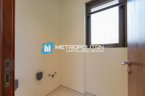 Kuća u nizu u gradu Abu Dhabi, UAE 2 spavaće sobe, 126.6 m2 Br. 687769 - Slika 18