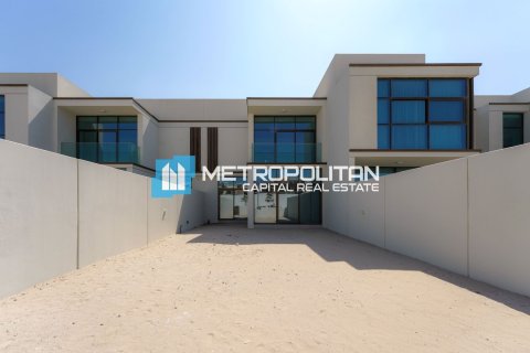 Kuća u nizu u gradu Abu Dhabi, UAE 2 spavaće sobe, 126.6 m2 Br. 687769 - Slika 30