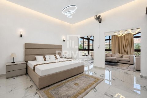 Villa zur Miete in The Villa, Dubai, VAE 7 Schlafzimmer, 1466.57 m2 Nr. 746796 - Foto 16