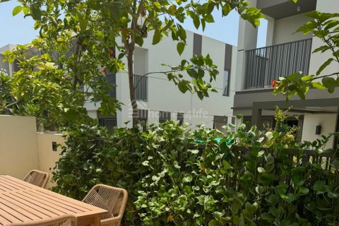 Townhouse de închiriat în Tilal Al Ghaf, Dubai, EAU 4 dormitoare, 240 mp. №735956 - poză 26