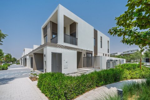 Tilal Al Ghaf, Dubai, संयुक्त अरब अमीरात में टाउनहाउस, 4 बेडरूम, 240 वर्ग मीटर, संख्या 735956