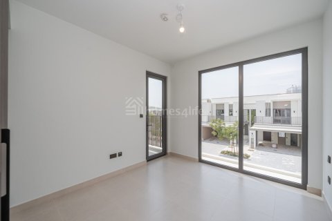 Townhouse de închiriat în Tilal Al Ghaf, Dubai, EAU 4 dormitoare, 240 mp. №735956 - poză 12