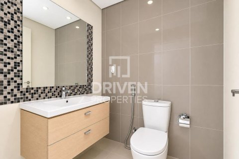 Vila u Dubai, UAE 6 spavaćih soba, 426.7 m2 Br. 766976 - fotografija 22