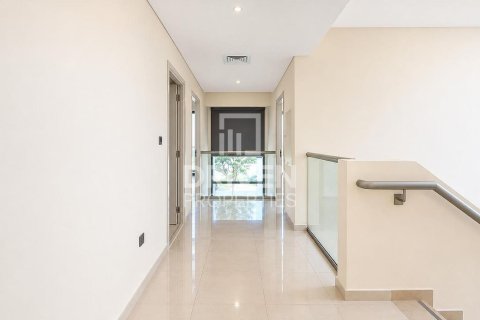 Vila u Dubai, UAE 6 spavaćih soba, 426.7 m2 Br. 766976 - fotografija 9